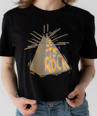 Camiseta corta piramidal para mujer